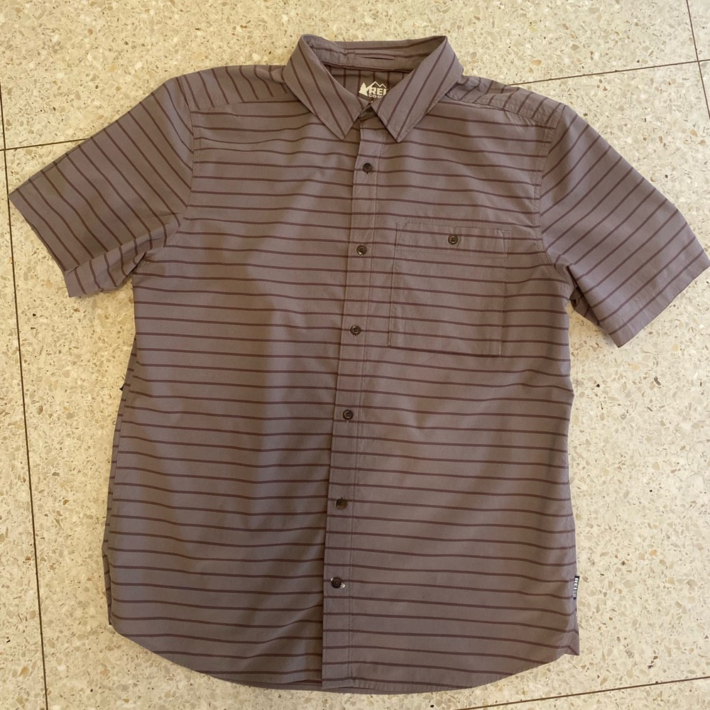 REI button up